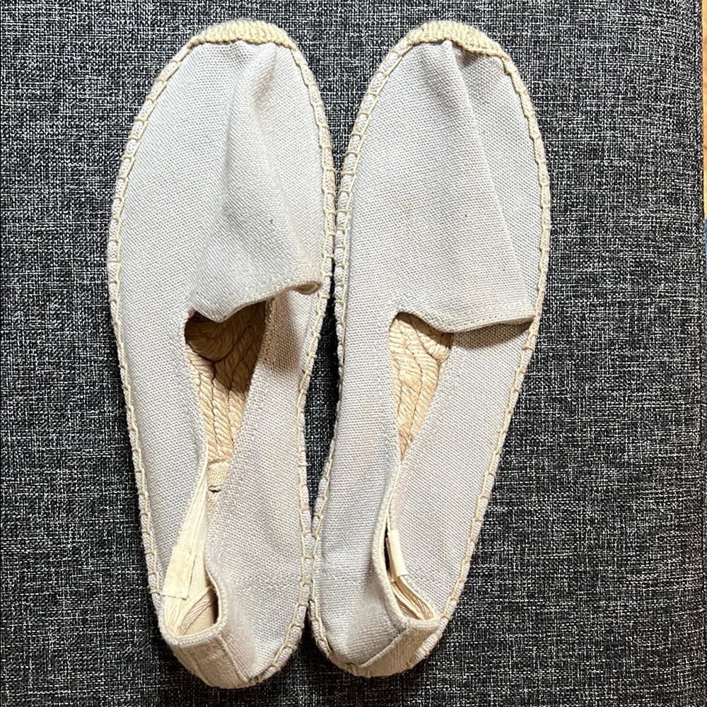 Soludos Gray and Blue Espadrilles Soft Fabric Slip-On